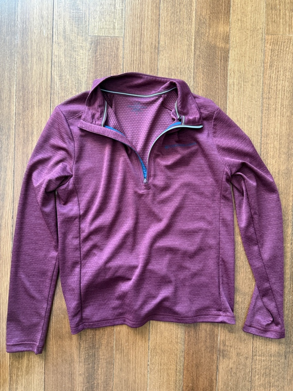 Vineyard Vines Big Boys Sankaty Quarter Zip in Crimson Sz Large